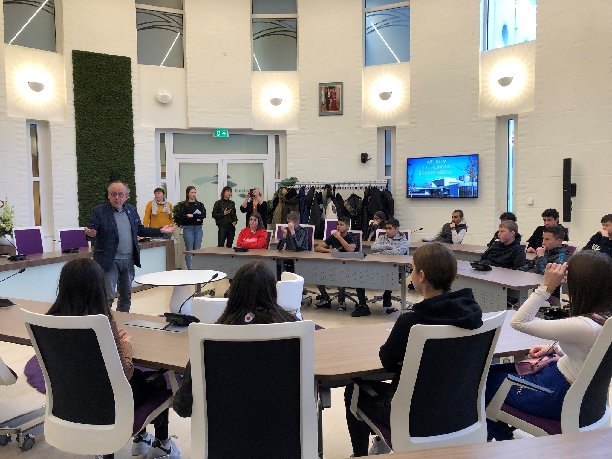 schoolklas Brandenberg op bezoek bij Burgerhoes